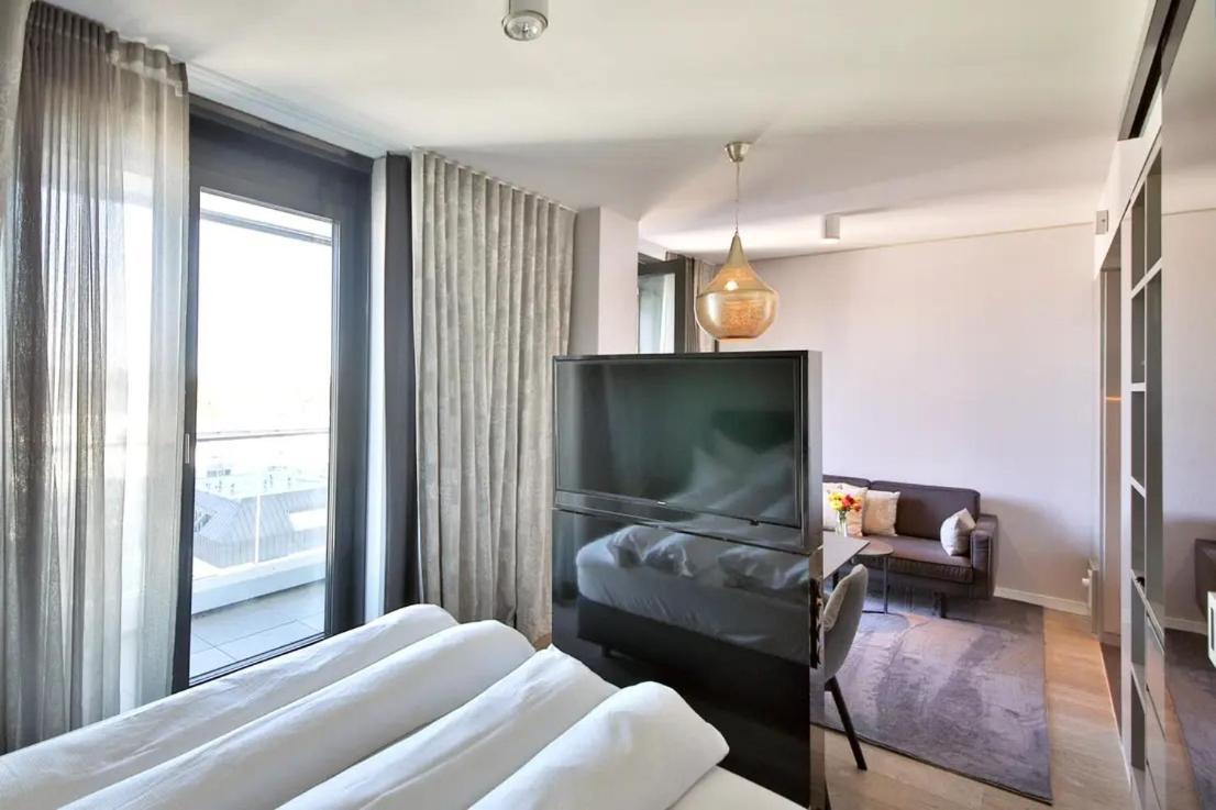 Sky Aparthotel Stuttgart Exterior photo